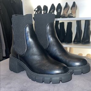 Harrey style Steve Madden Boots